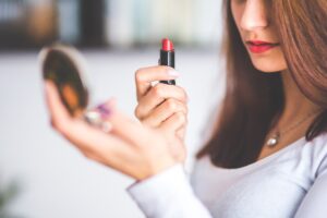 Athena Estetica - rossetto e mascherina